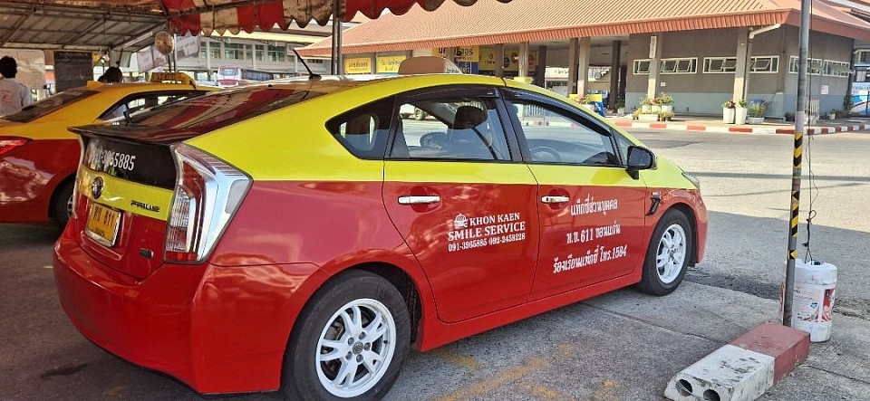 บริการรถแท็กซี่ขอนแก่นตลอด 24ชม รับส่งทั่วไทย